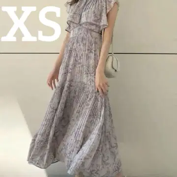 스나이델 SNIDEL 케이프 플리츠 원피스