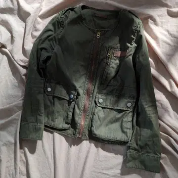 57 여성용 올리브 그린 노카라 자켓 MACPHEE 38