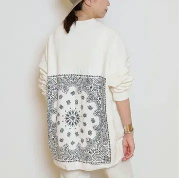 [ REMI RELIEF ] BANDANA 가디건