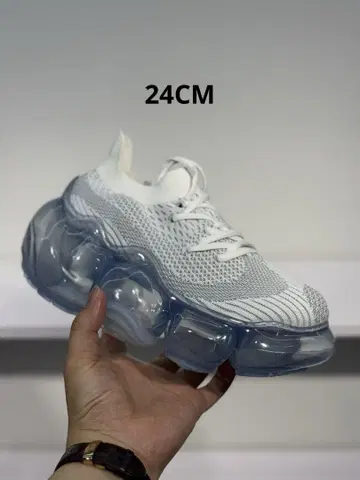 그라운즈 스니커즈 통굽 여자 24CM