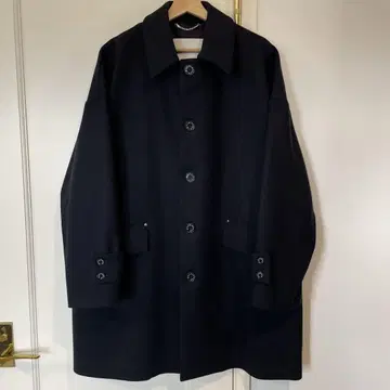 MACKINTOSH 네이비 버튼 울 코트