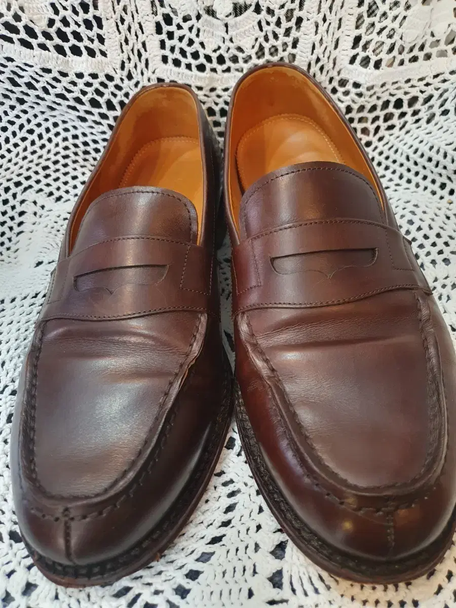 Jalan Sriwijaya Loafer 7.5