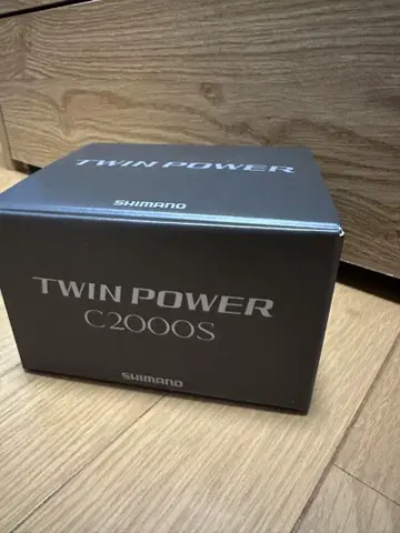 새상품 시마노 SHIMANO 스피닝 릴 24 트윈 파워 C2000