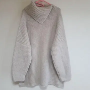 LAUREN MANOOGIAN RIB SPLIT TURTLENECK