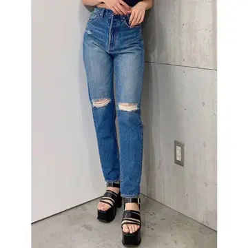 GYDA SLEEK KNEE 데미지 디자인 데님 팬츠