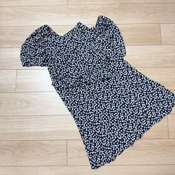 체리 패턴 세트 Cherry Pattern 새상품급 M 사이즈