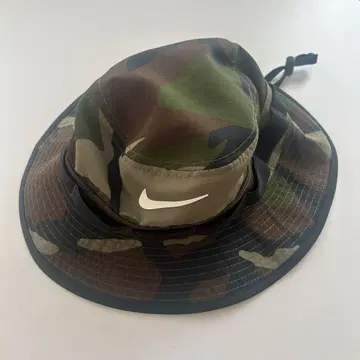 NIKE 버킷 햇 카모플라쥬