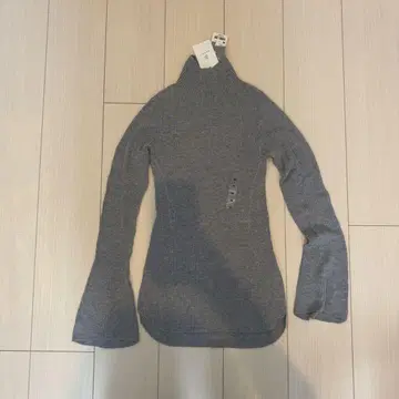 UNIQLO 마메쿠로구치 하이넥 니트 그레이 M