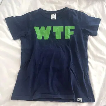 XGIRL WTF 셔츠