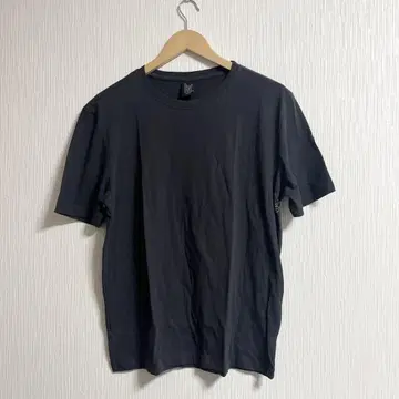라이프 언더 젠 백 프린트 T셔츠 흑먹색