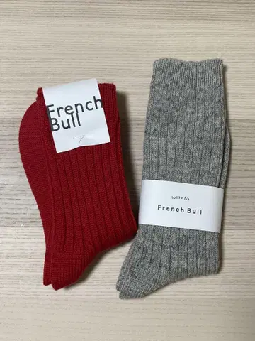 프렌치 불 양말