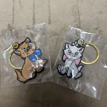 오샤레캣 캐릭터 키링 2개 세트