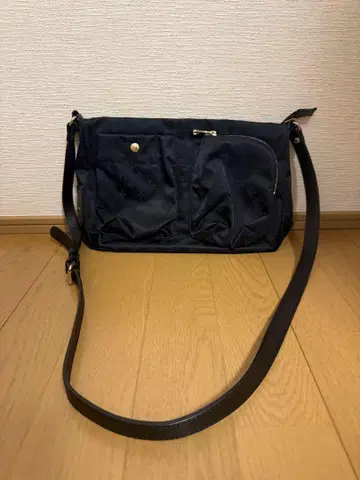 russet 숄더백