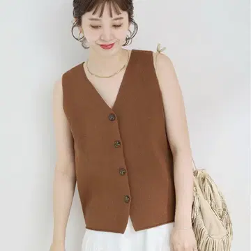 B.C STOCK 손세탁 가능 / 니트 베스트
