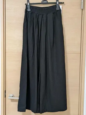 블랙 가우초 팬츠 택 포함 새상품 미사용