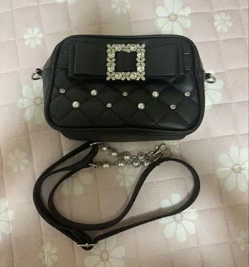 노에미 아가씨 비쥬 리본 숄더백