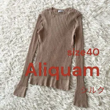 새상품급 아리쿠아무 고급 실크 혼방 리브 니트 골드 라메 사이즈 L