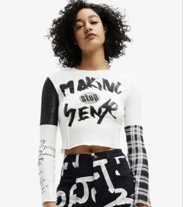 Desigual T셔츠 플록 가공 손그림풍 디자인 여성용 레어