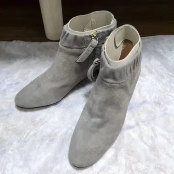 CLARKS 숏부츠 23cm