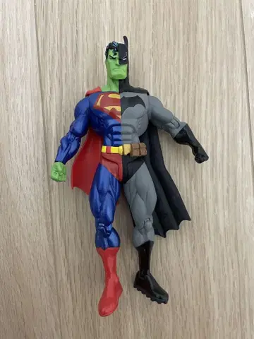 오늘 종료! 최종 가격 인하! 슈퍼맨 배트맨 피규어 약 15cm