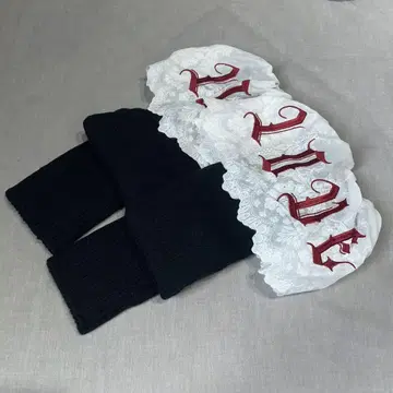 tanakadaisuke red LOVE arm warmer