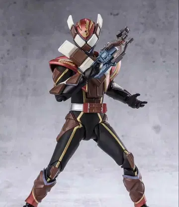 S.H.Figuarts 가면라이더 발렌 초코돈폼
