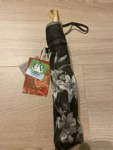 마다타 상점 접이식 우산 55cm 블랙 컬러 꽃무늬