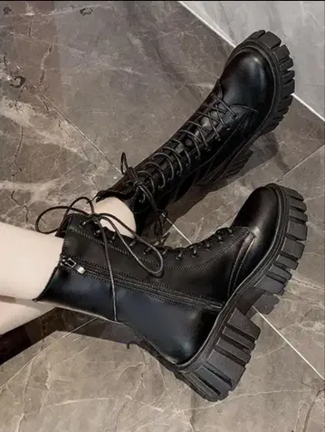 통굽 레이스업 부츠