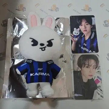 StrayKids KARMA SKZOOver. 리노 리빗