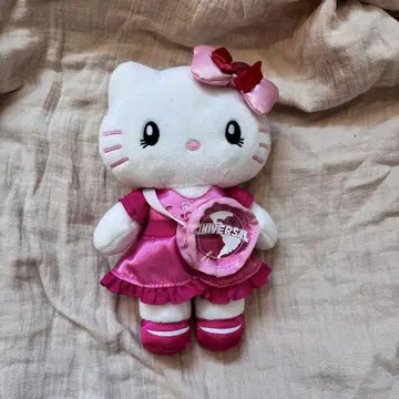 유니버셜 헬로키티 봉제 인형