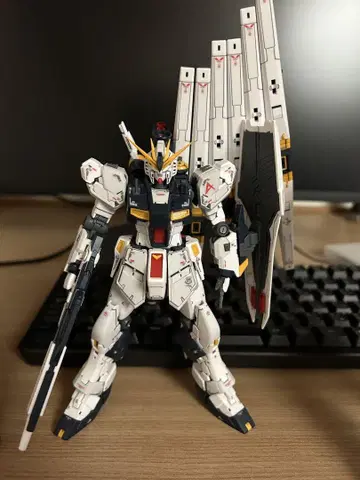 RG 뉴 건담 정크