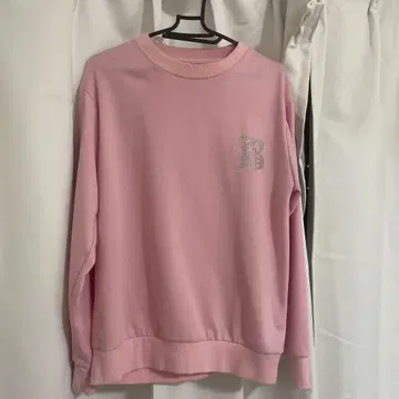 완판템 Belinda 핑크 트레이닝복