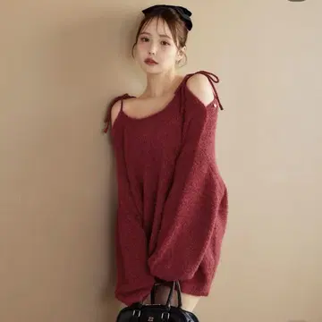 빨간색 오프숄더 미니 원피스