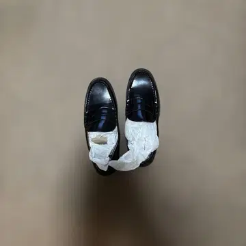 블랙 가죽 로퍼