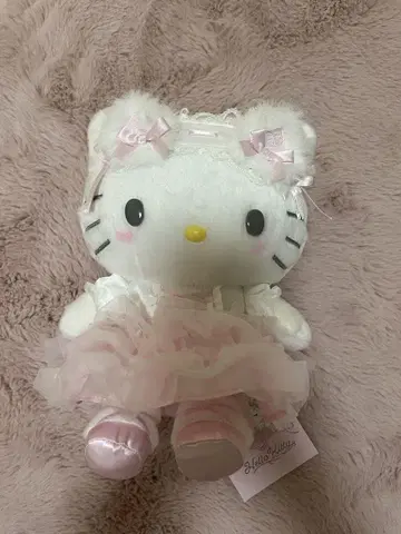 화이트 고양이 발레리나 헬로키티 봉제 인형