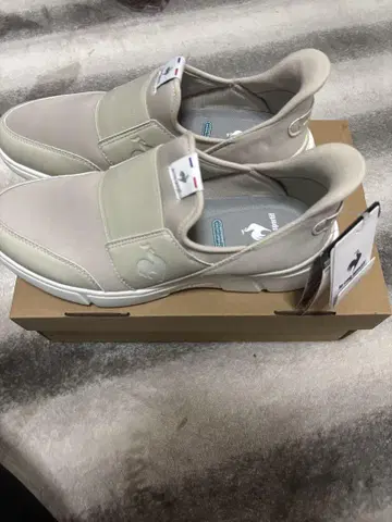 [ 새상품 ] 르꼬끄 스포르티브 LCS 로와르 25cm
