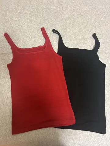 ohotoro Square Sleeveless Top