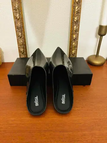 미사용 [ Melissa ] 멜리사 에나멜 샌들