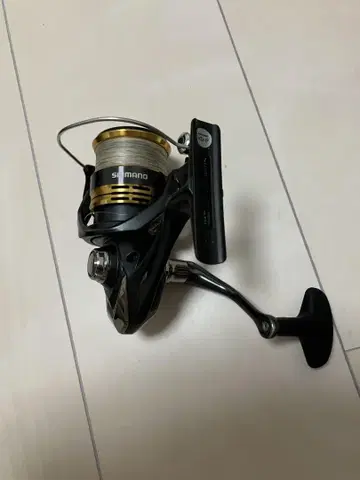 SHIMANO 낚시릴 C3000HG J VD P 사하라