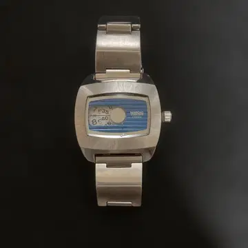 초대 모델 CITIZEN 인디펜던트 손목시계 6038-L16151