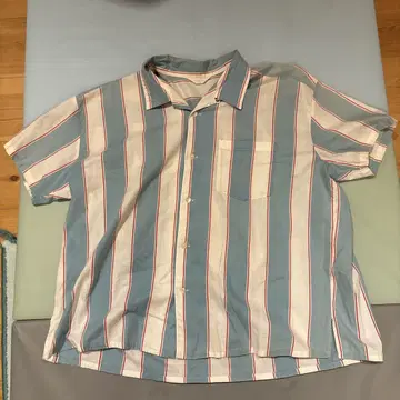 [ 80s ] [ 빈티지 ] 파랑과 화이트 스트라이프 박스 실루엣