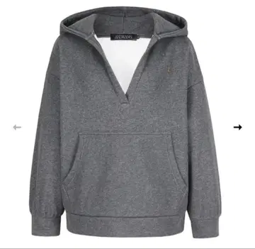 andwang Kirakira v neck hoodie