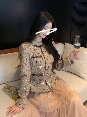 세련된 상의 여름/가을 코디 데이트 모임에 최적 평상복으로도