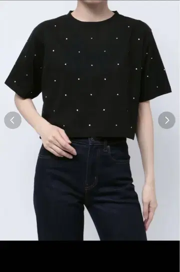 MURUA 무루아 큐빅 T셔츠