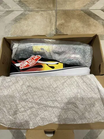 새상품 28 cm VANS 올드스쿨 프레임 flame