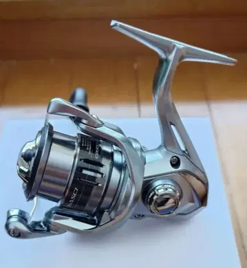 시마노 SHIMANO 21 나스키 NASCI C2000SHG 새상품급