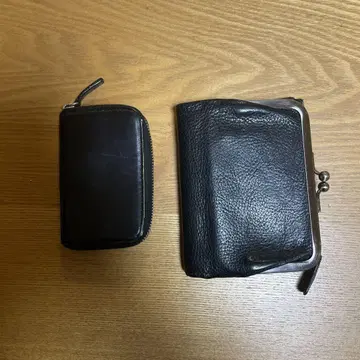 블랙 가죽 가마구치 코인 케이스와 동전 지갑
