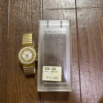 스 크로노그래프 손목시계 골드