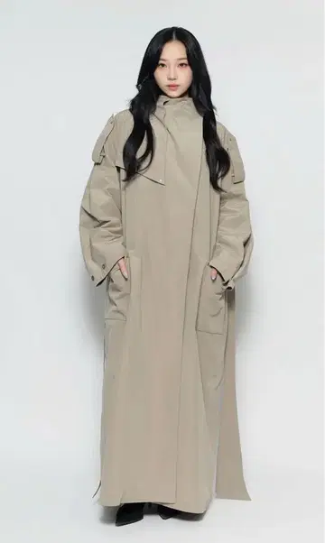 theredthread S stand embroidery trench