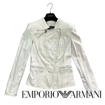 [ 새상품급 ] EMPORIO ARMANI 화이트 자켓 램 가죽